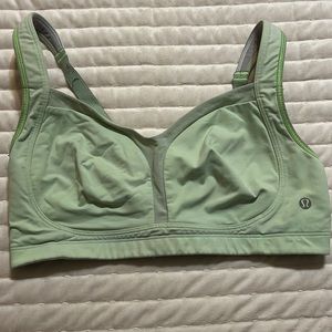 Lululemon bra, size 36DD